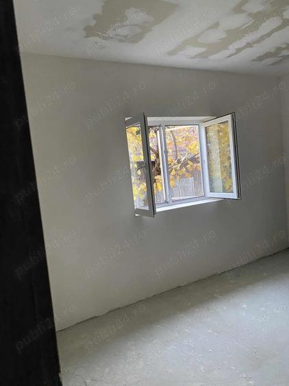 casa de vanzare in Vadu Crisului - 6