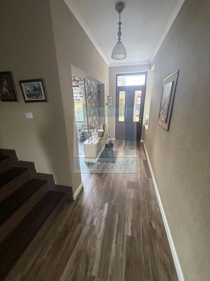 Casa/Villa 7 camere, singur in curte - zona Tractorul/Brasov - 18