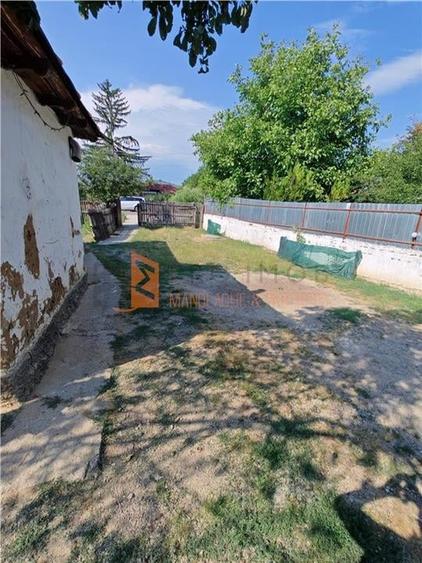 EXCLUSIVITATE! Casa batraneasca cu teren zona Magura - 3