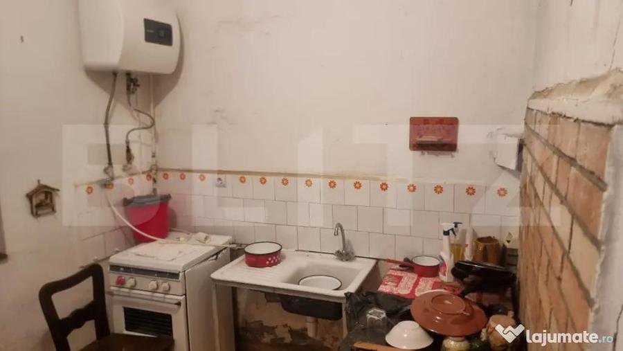 2 CORPURI DE CASA SI 3800 MP TEREN IN BREAZA Prahova - 2