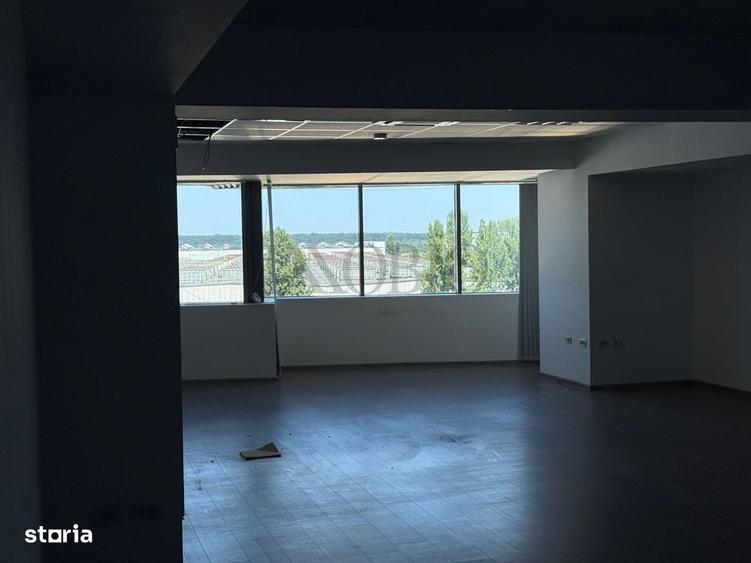 Spațiu comercial, de 310 mp, în Băneasa