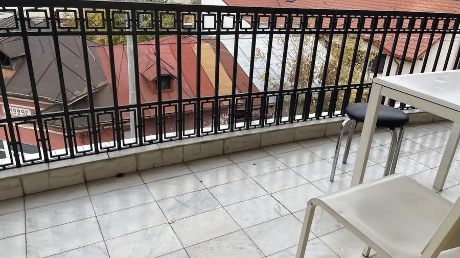 REV2002057 Vila eleganta in zona Domenii l potrivita pentru clinica medicala sau - 12