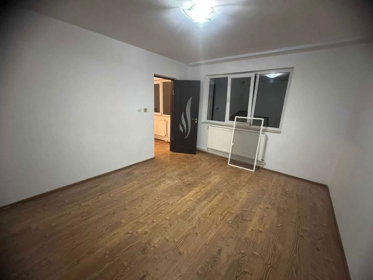 Apartament cu doua camera - zona Gradina - 2