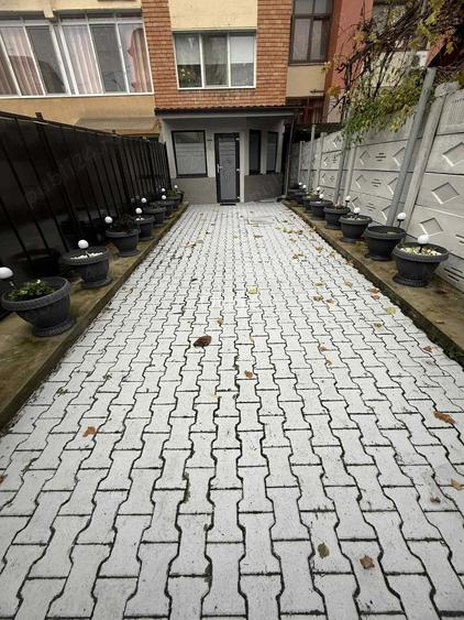 Spa?iu 40 mp de inchiriat ideal pentru cabinet medical servicii de infrumuse?are