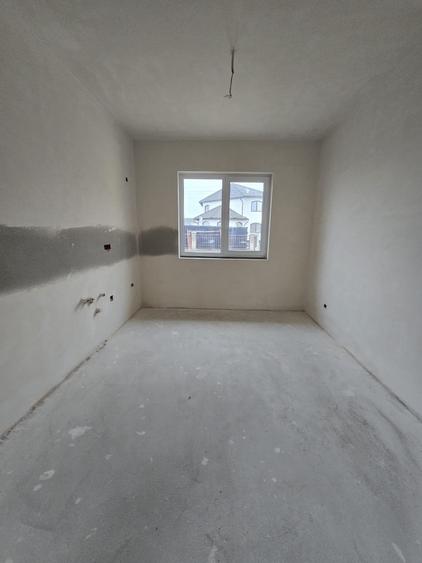 Casă individuală pe parter, Comision 0%! Preț 208.000 Euro - 6