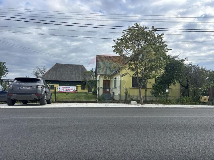 Casa cu teren de vanzare in Busag