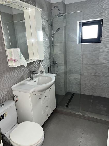 Propietar doua camere decomandat cu loc de parcare si centrala - 7