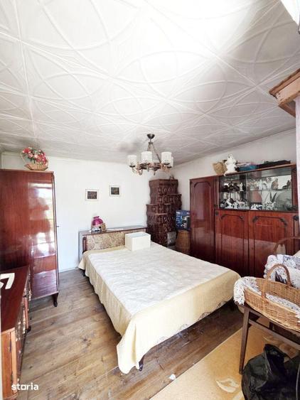 VANZARE CASA + TEREN 1000 MP. - ODAIA TURCULUI, DB - 11