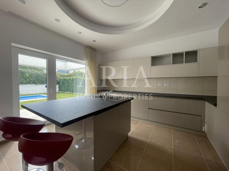 MODERN VILLA -  FIRST RENT - LUXURY GATED COMMUNITY - 4