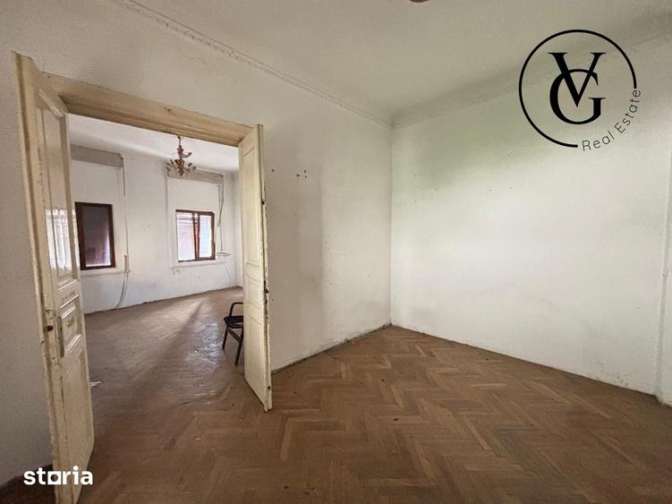 Casă cu Teren 586 Mp în Centrul Civic