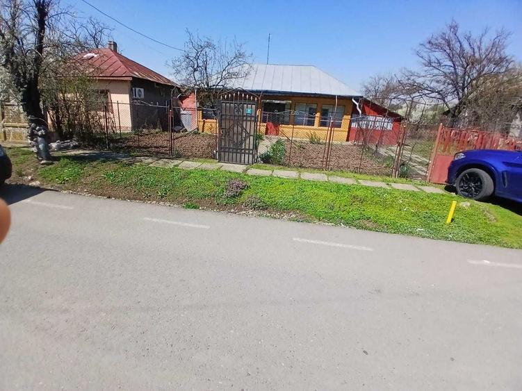 Casa + anexe + teren de vanzare Fundeni,Calarasi 1062mp , 25 km distanta de Bucuresti - 2