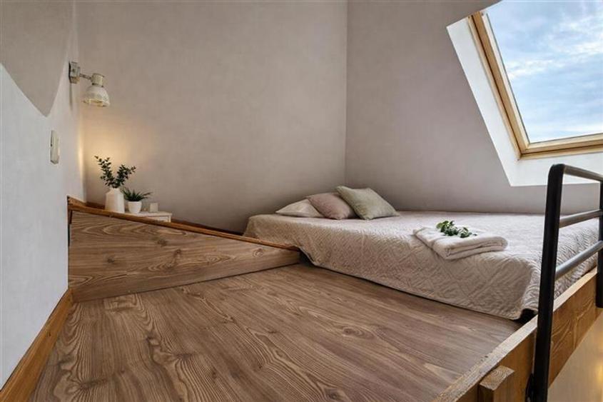 Apartament rustic chic, 3 camere, Centrul Istoric, 98 mp, parcare - 5