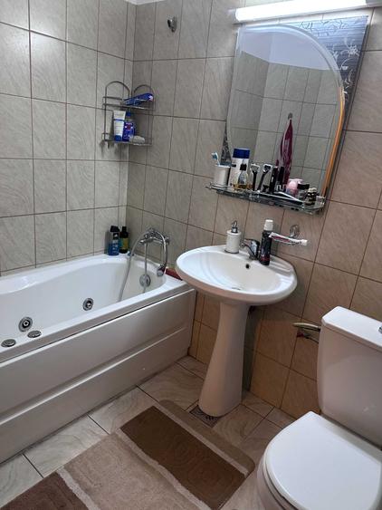 Pacurari-Moara de foc.ap.3camere.2balcoane, garaj,box, et.1/8, 85mp2! - 5