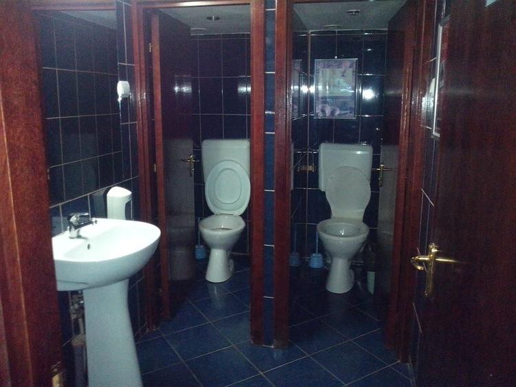 Spatiu comercial 120mp   Stradal la subsol  - Stefan cel Mare - 10