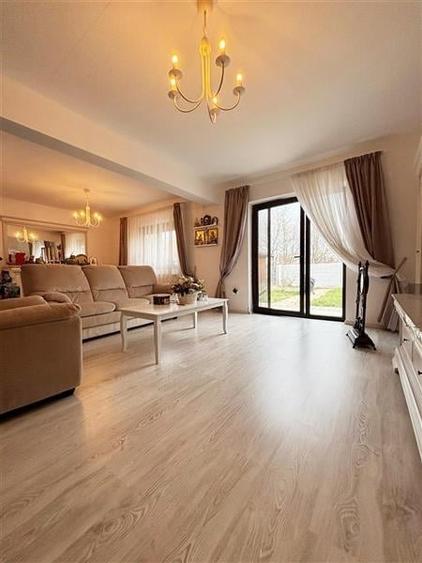 Exclusivitate! Casa de vanzare spatioasa, pozitie buna , mobilata/utilata, intra - 3