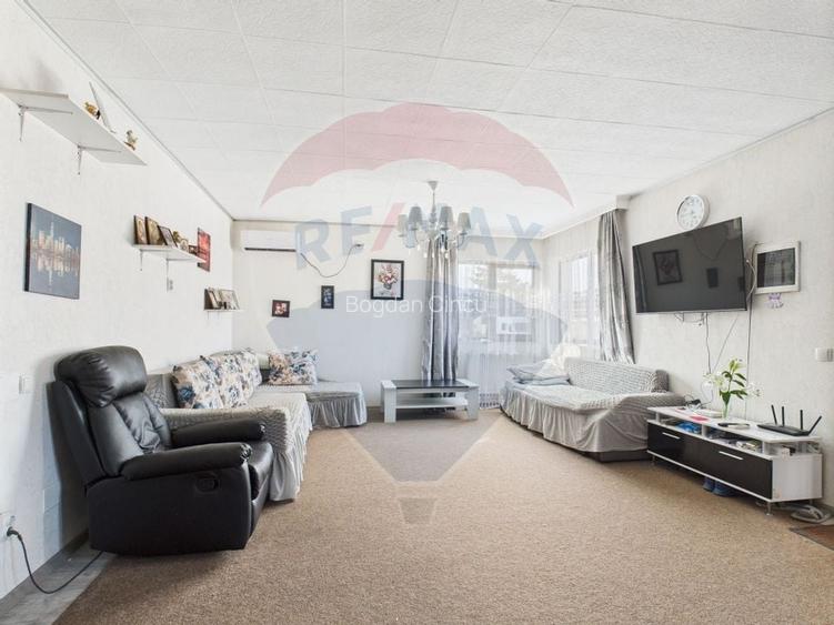 Casa cu 5 camere si 500mp Teren de vanzare in Buftea