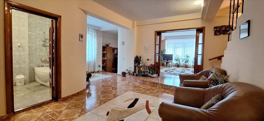 OCAZIE ! B-DUL MAMAIA - SPITALUL MILITAR VILA D+P+2ET SC=500 MP. ST=280 MP. - 10