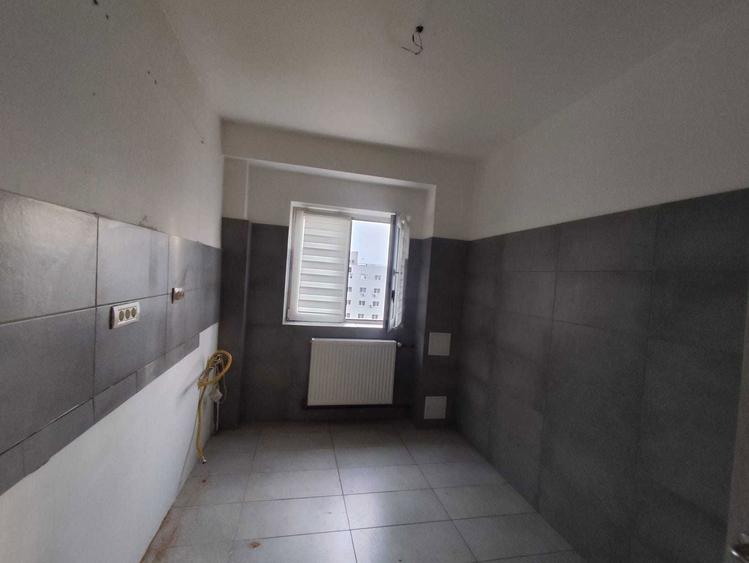 Vand apartament 2 camere decomandat Campia Libertatii - 5