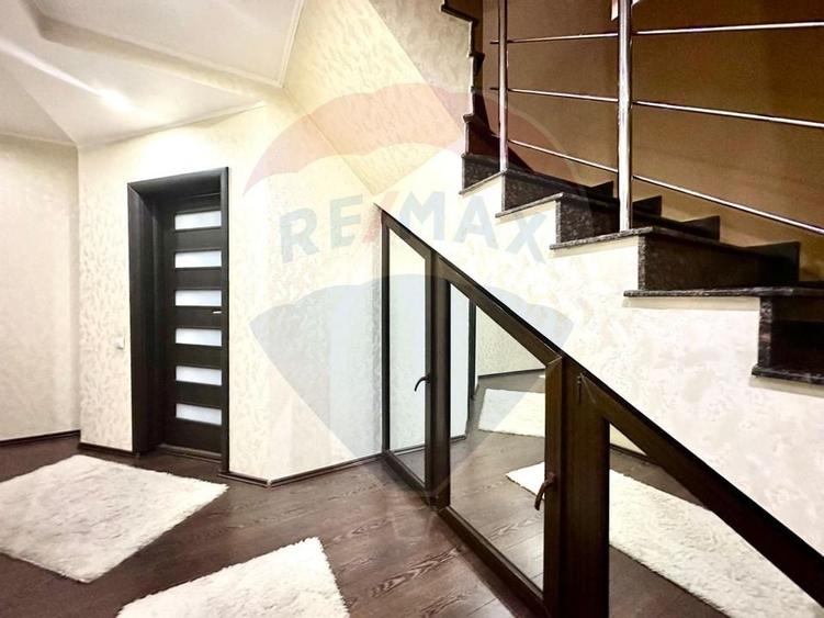 Vilă individuală P+1+M de vânzare – Cartierul Andronache - 7