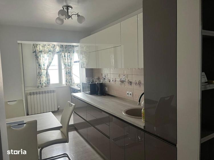 Apartament 3 camere de inchiriat Promed Pavcom - 4