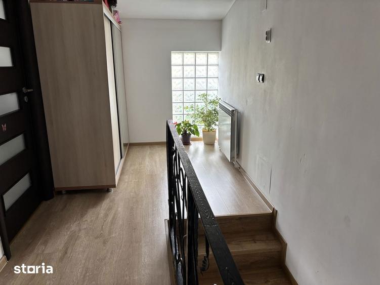 Casa cu doua locuin?e, teren 309 mp, aproape de centru, Cartier Aluni? - 12
