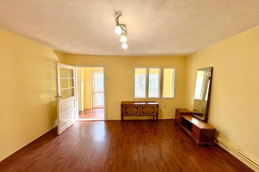 Chitila – T. Vladimirescu, casa individuala 4 camere, lot 530 mp. - 6