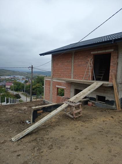Casă cu 4 camere în Miroslava