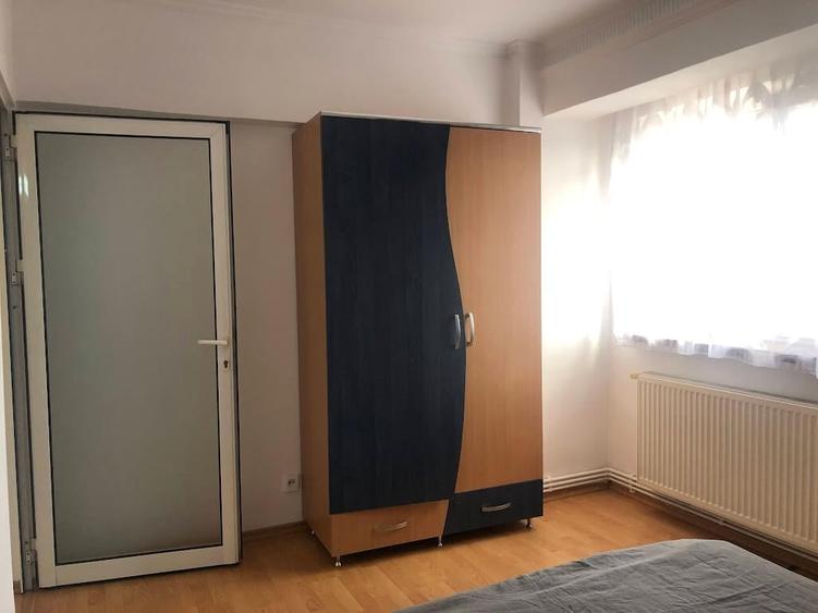 Ofer inchiriere ap 3 camere  ultracentral, mobilat si utilat, 550 euro - 18