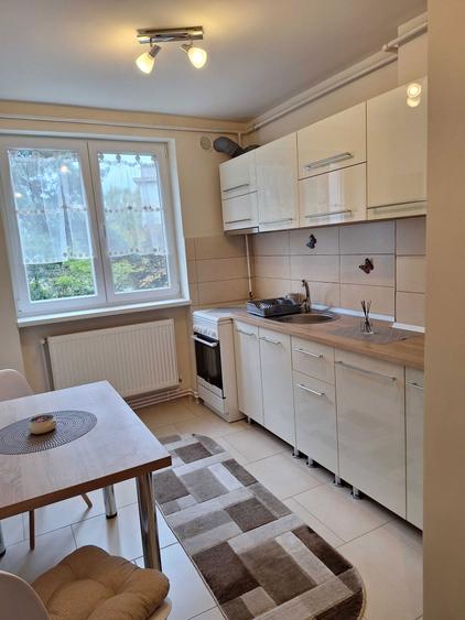 Ofer spre inchiriere apartament cu doua camere situat in Petrosani - 4