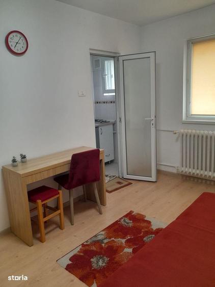 bulevardul unirii rond alba iulia micuta si cocheta - 4