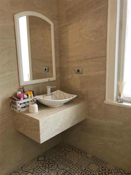 CENTRAL - ETAJ 1 - 3 CAMERE - 2 TERASE - CENTRALA PROPRIE - CLIMA - BOXA - 10