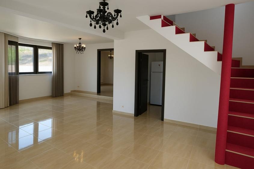 Casa 7 camere Cartier Tineretului Selimbar - 1