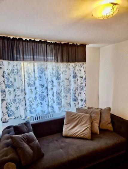 Apartament cu 2 camere, zona Podu Ros - 4