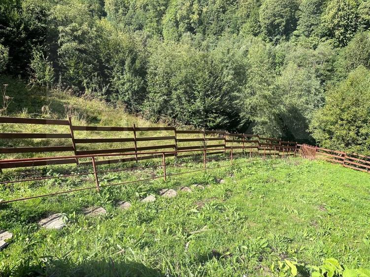 Casa individuala in constructie, pădure & priveliște spectaculoasă - 4