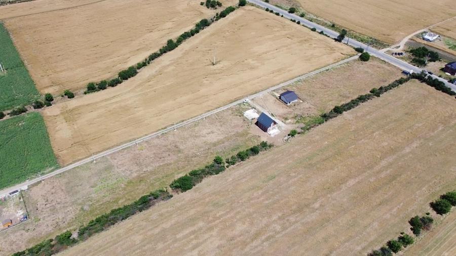 Lot Intravilan In Rate Com. Berceni | utilitati: curent/gaz | #MG4EBF - 1