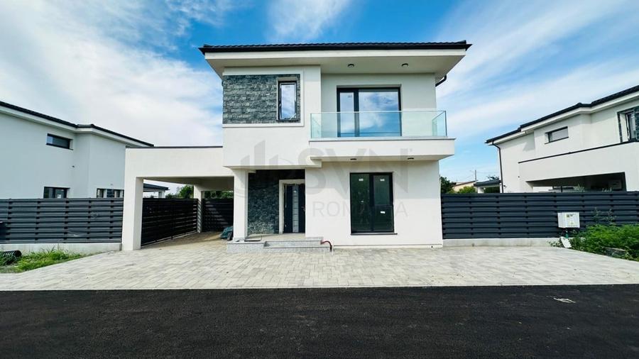 REV2004640 Vila de vanzare cu panouri solare - 15