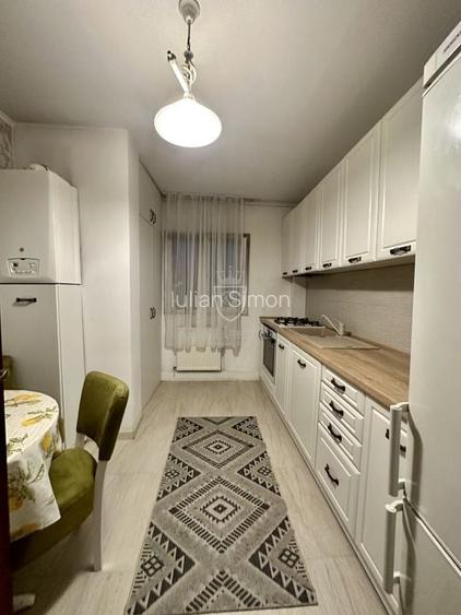 Apartament 3 camere ,decomandate str Fabricii