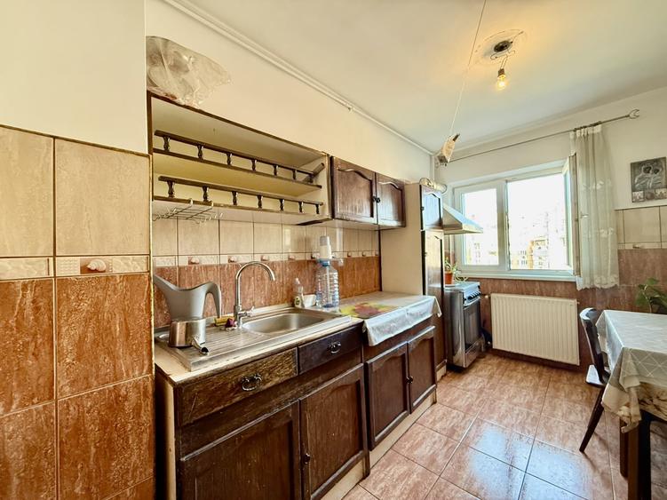 3 camere spatios | 2 băi | Bd. Tudor Vladimirescu | Bloc 1986 - 9