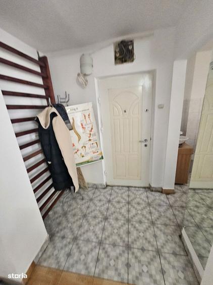 Spatiu comercial- cabinet medical parter zona 1 mai - 7