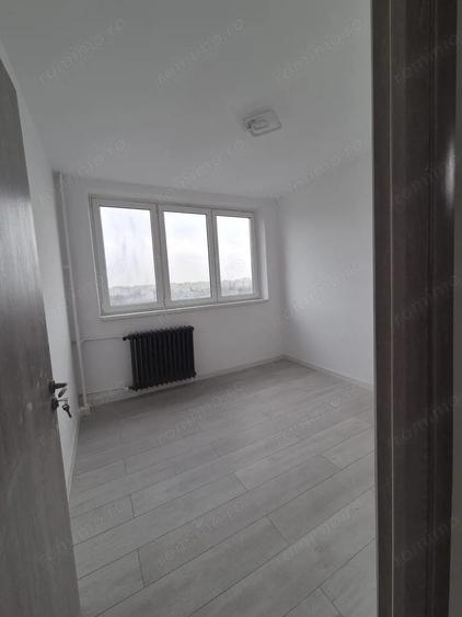 Apartament 4 camere de vanzare Sector 6, Str. Apusului - 105 000 euro - 4