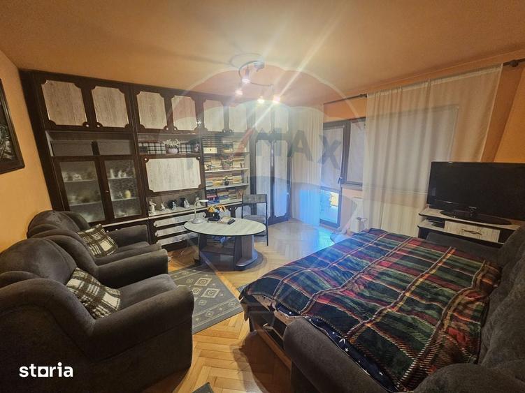 Apartament de vanzare - 11