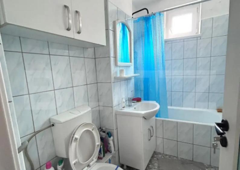 Apartament cu 3 camere, etaj 2, zona Calea Moldovei - 6