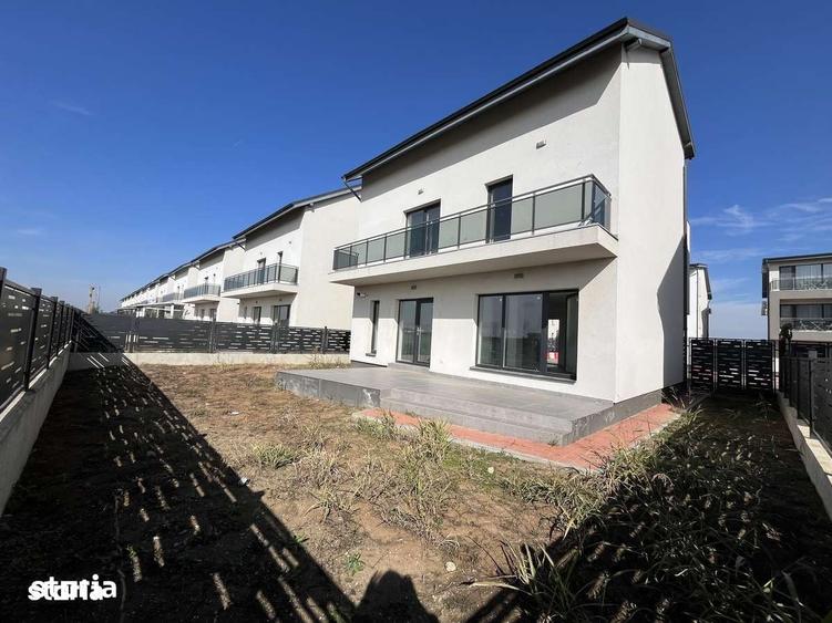 Casă cu 5 camere cu Teren 300 Mp în Central