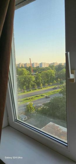 Apartament cu 3 camere decomandat în Drumul Taberei