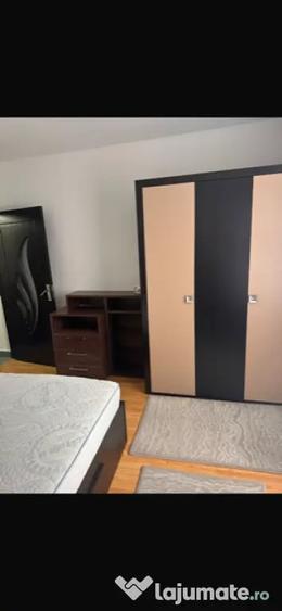 Apartament cu 2 camere decomandat în Tudor