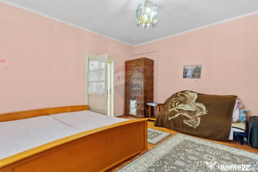 Casă cu 4 camere cu Teren 720 Mp în Grădiște