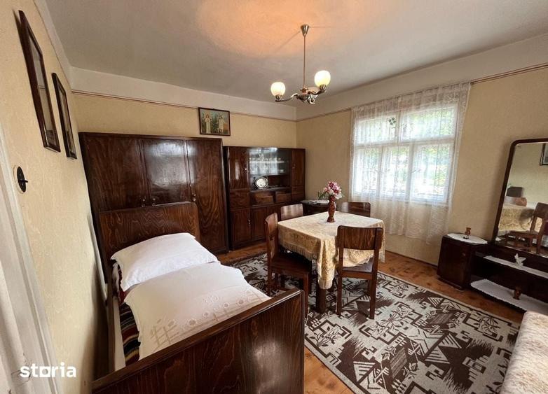 Casă cu 2 camere cu Teren 659 Mp în Central