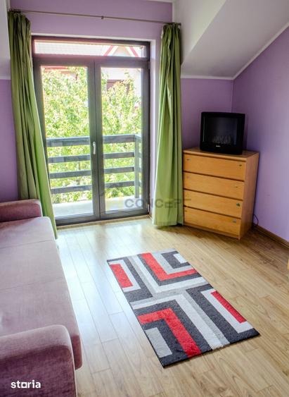 Casă cu 10 camere cu Teren 851 Mp în Clinceni