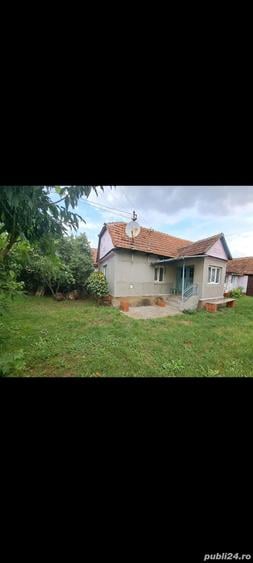 Casă cu 3 camere în Luncșoara