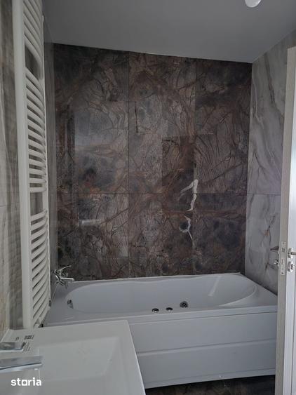 Casă cu 5 camere cu Teren 540 Mp în Măgura